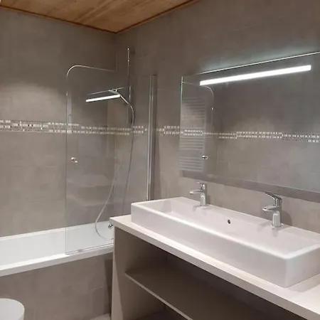 Genie Des Alpages, 8 Personnes, Proche Stations Holiday home Entremont